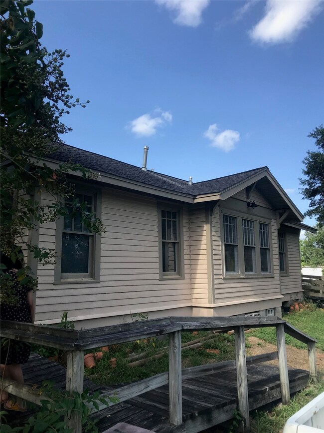 1016 County Road 139, Alvin, TX 77511 - photo 7