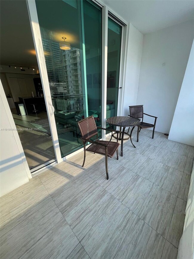 The Bond At Brickell unit 1502, Miami, FL 33131 - photo 4