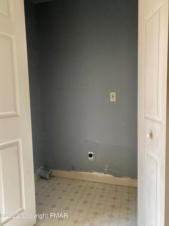 165 Neyhart Rd unit C, Stroudsburg, PA 18360 - photo 6