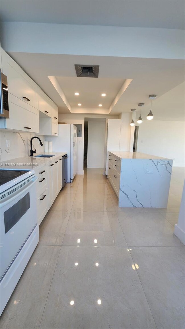 Plaza Del Prado Condominium unit 1705, Aventura, FL 33160 - photo 2