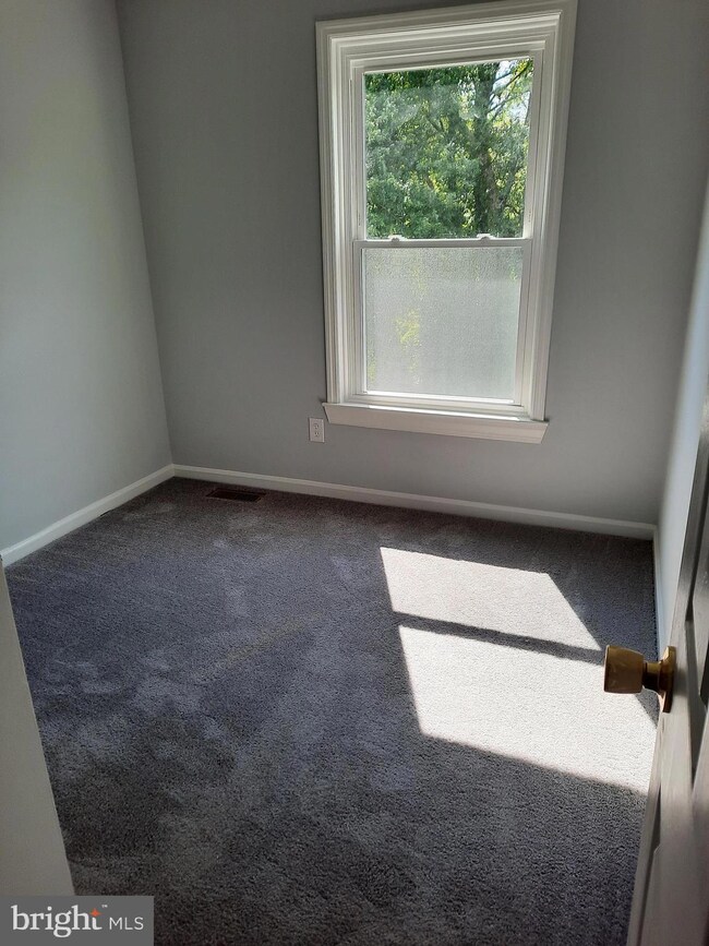 162 Whitburn Place, Newark, DE 19702 - photo 3