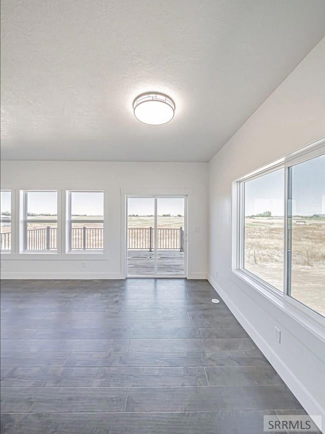 102 N Stocktrail Dr, Idaho Falls, ID 83402 - photo 7