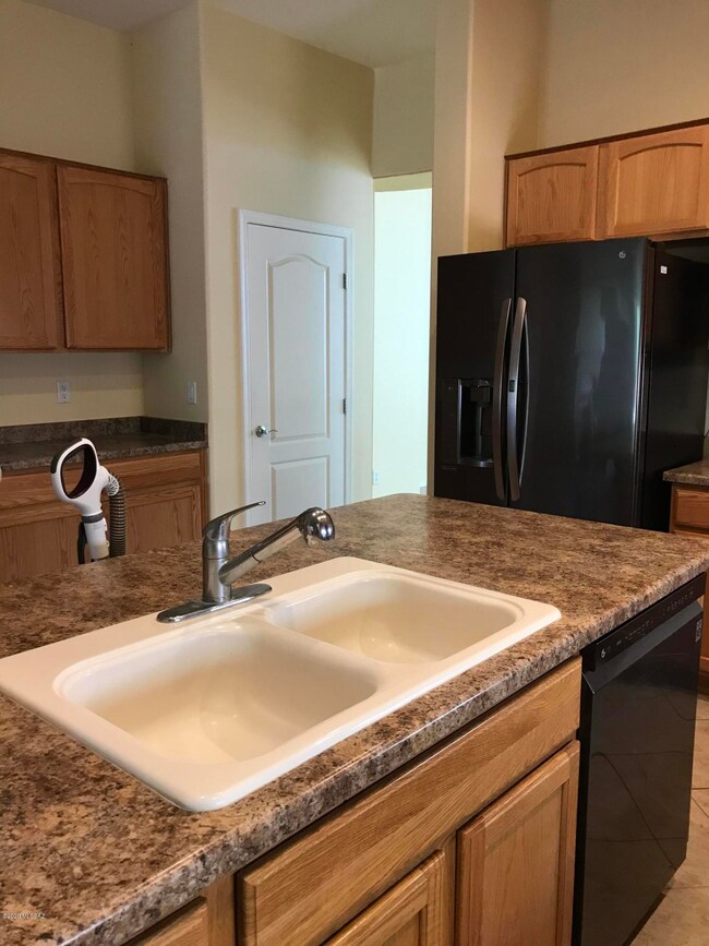 13914 N Big Wash Overlook Place, Tucson, AZ 85739 - photo 3