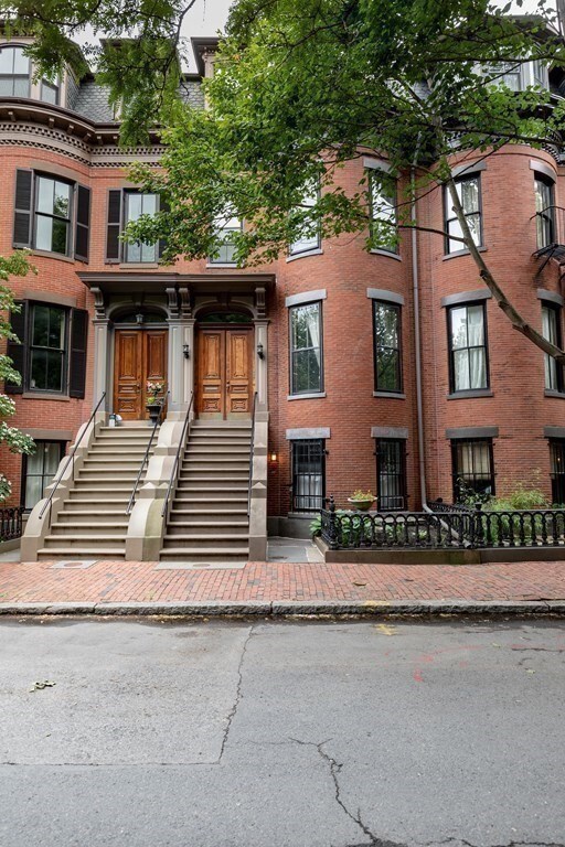 174 W Brookline St unit 3, Boston, MA 02118 - photo 2