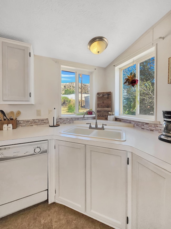 410 N Highland Dr, Cedar City, UT 84721 - photo 6