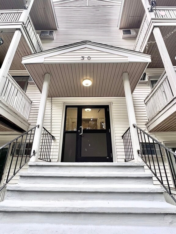 30 Abbey Rd unit 305, Leominster, MA 01453 - photo 3