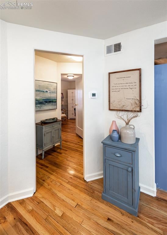 Hallway towards bedrooms
