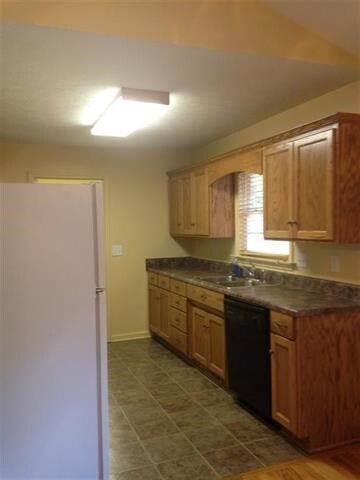 117 Capps Rd, Fair Play, SC 29643 - photo 4