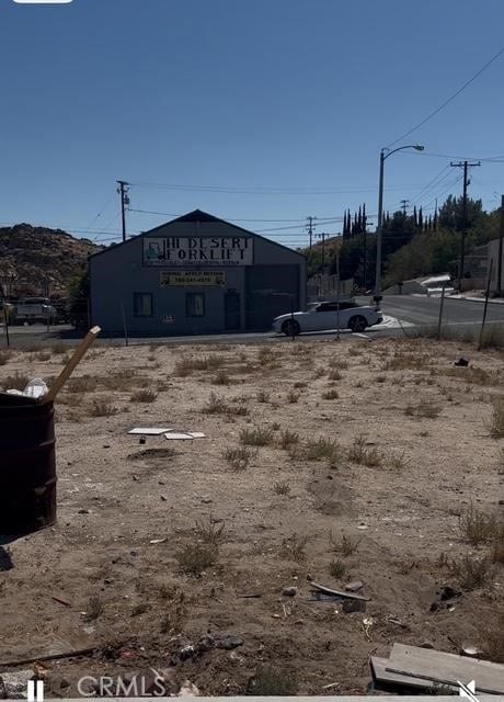 17042 C St, Victorville, CA 92395 - photo 5