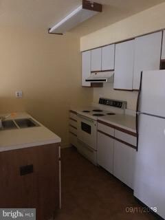 8635 Beekman Place unit 35A, Alexandria, VA 22309 - photo 3