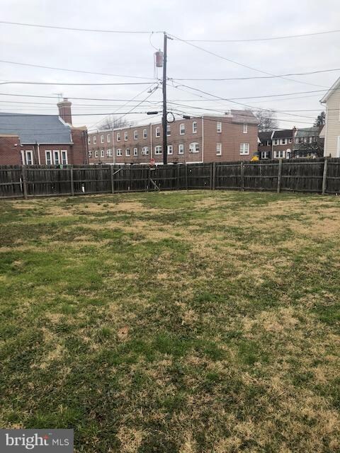 319 Edmonds Ave unit 2ND FL, Drexel Hill, PA 19026 - photo 4