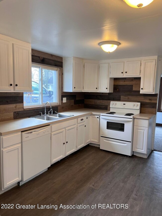 thumbnail_5 918 Kitchen a