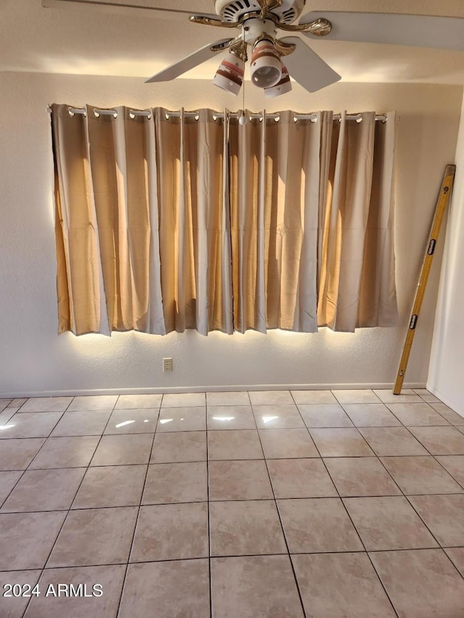 3853 W Calle Lejos, Glendale, AZ 85310 - photo 5