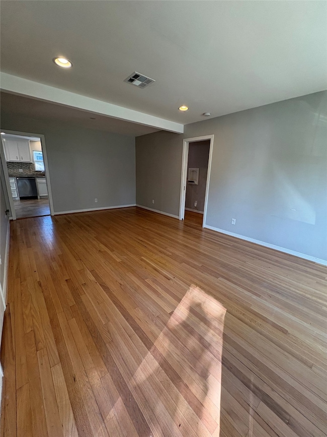 2010 Gardenia Dr, Houston, TX 77018 - photo 4