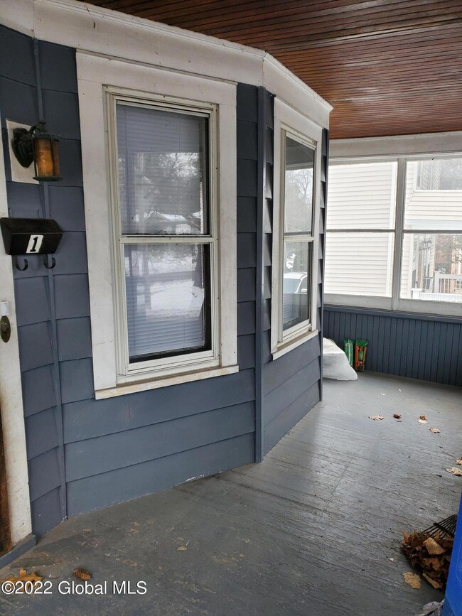 261 N Ballston Ave unit 1, Schenectady, NY 12302 - photo 3