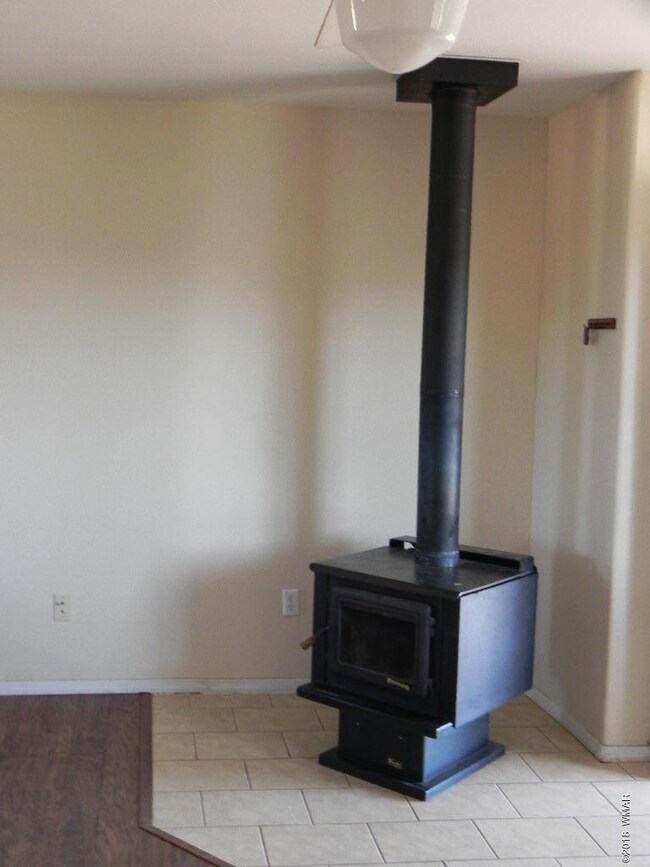 8666 Roundup Dr, Show Low, AZ 85901 - photo 4