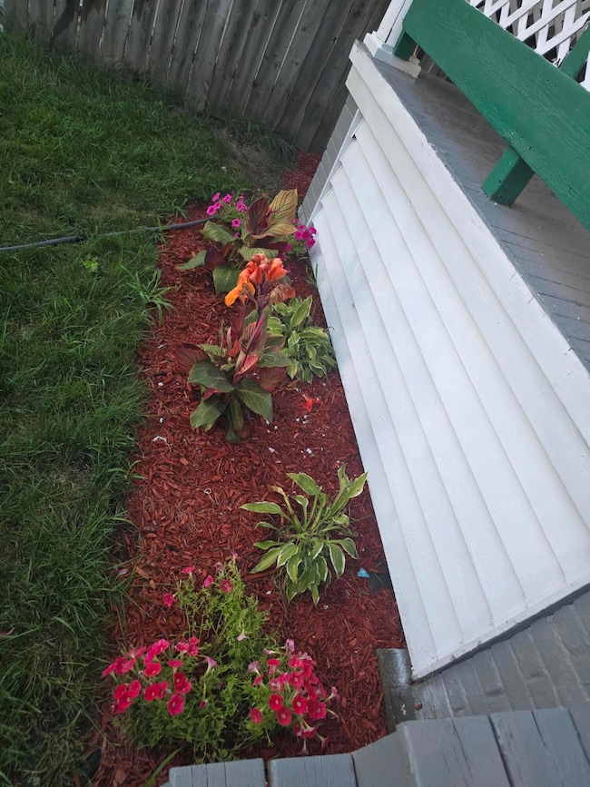 1105 Reschke Ave, Racine, WI 53404 - photo 3