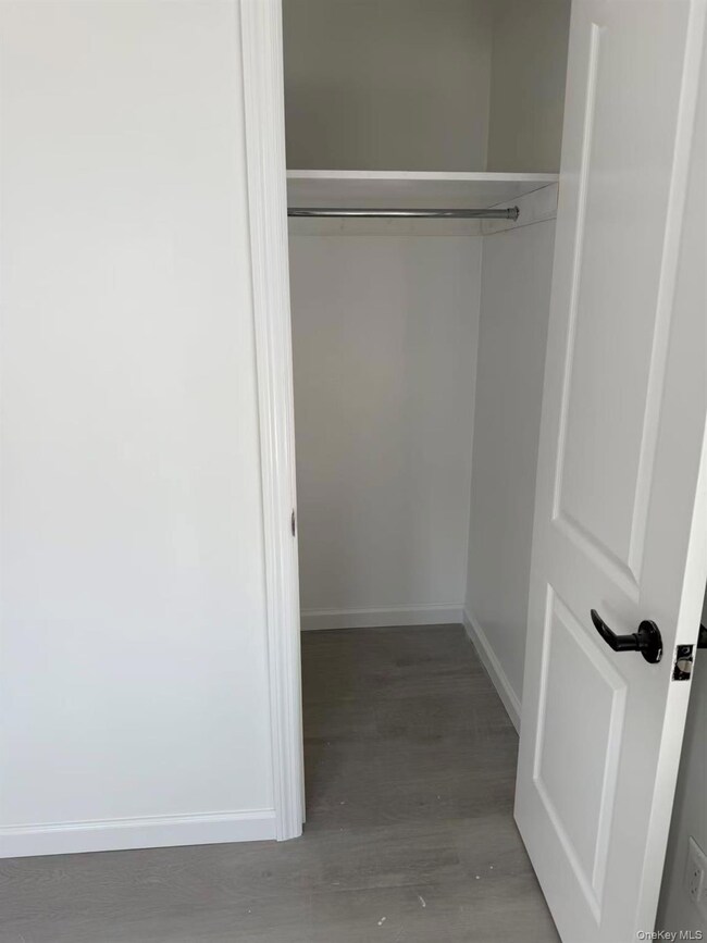 40-14 190th St unit 2FL, Flushing, NY 11358 - photo 6