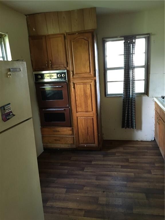 1701 E 24th St, Muncie, IN 47302 - photo 3