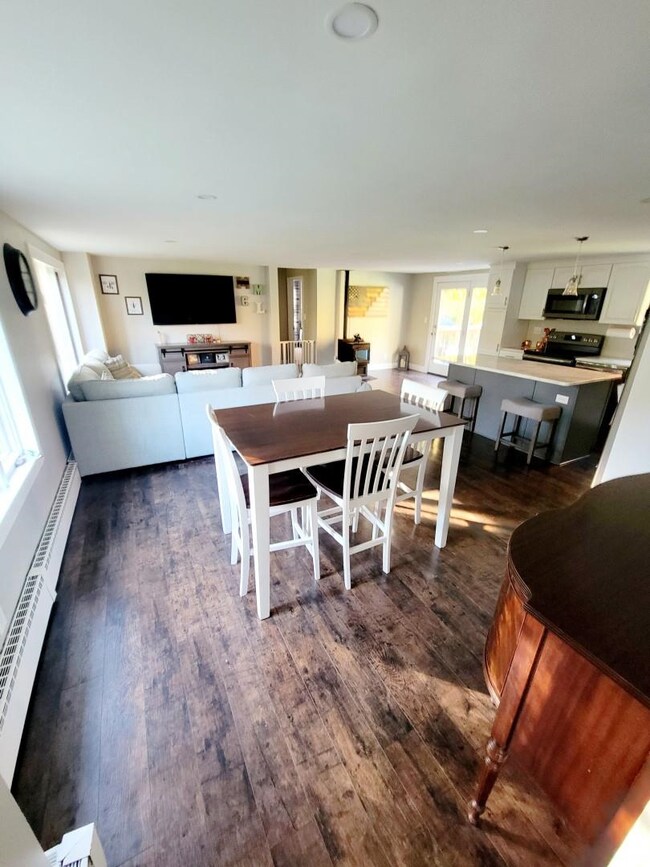 347 Mason Rd, Milford, NH 03055 - photo 5