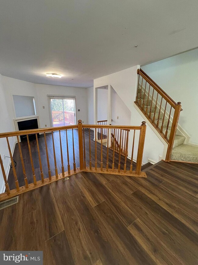 142 Forests Edge Place, Laurel, MD 20724 - photo 4