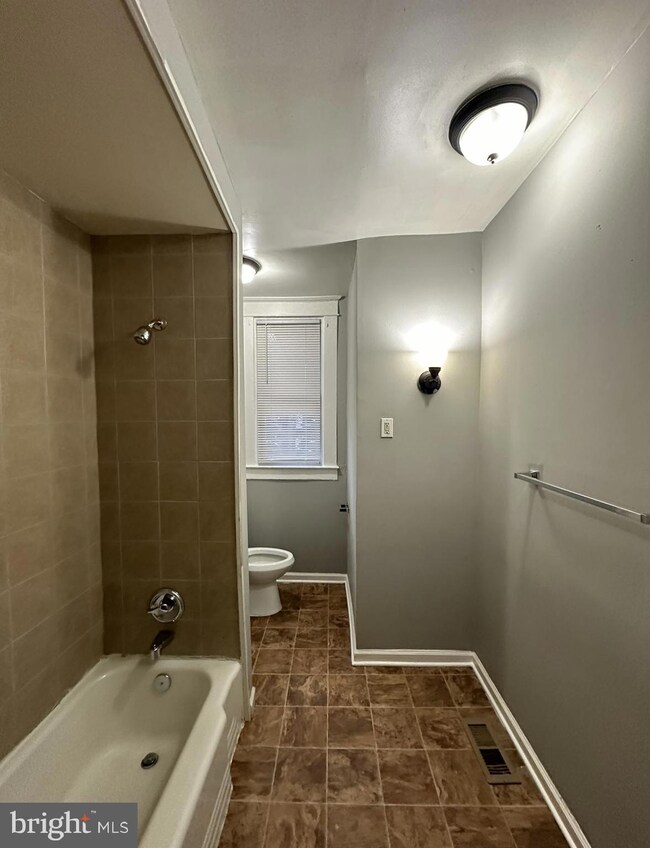 2830 Clifton Park Terrace, Baltimore, MD 21213 - photo 4