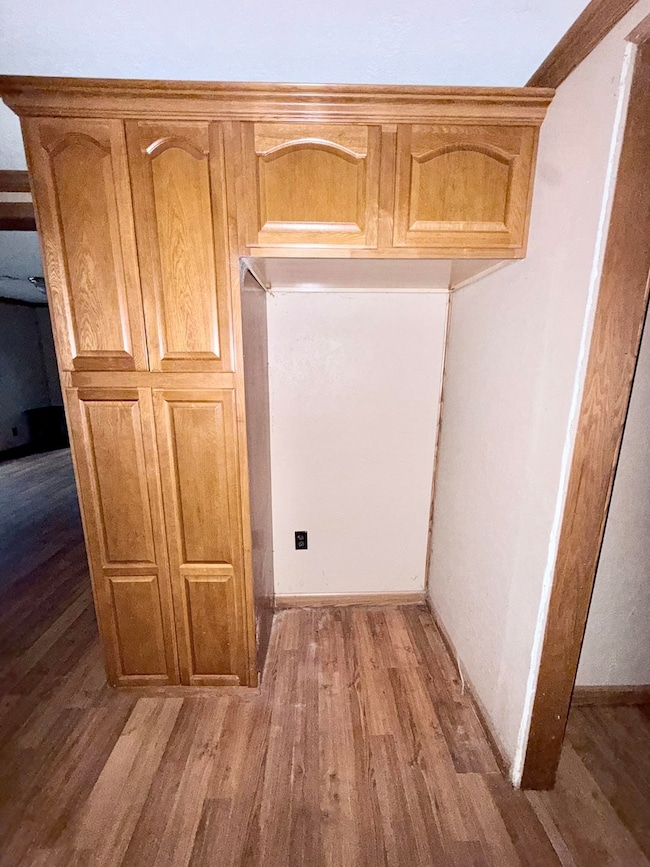 828 County Road 4550, Spurger, TX 77660 - photo 7