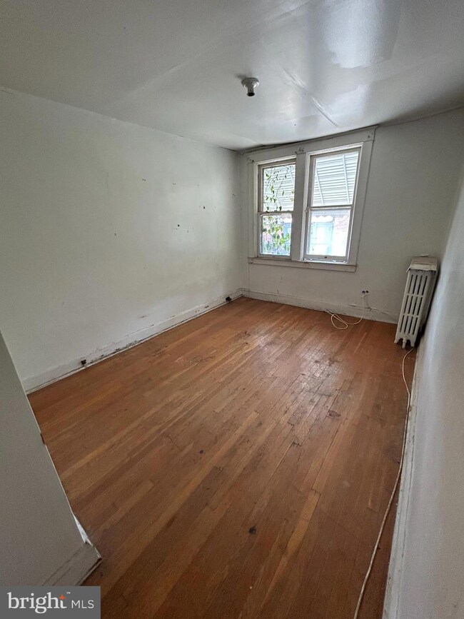 1403 Carswell St, Baltimore, MD 21218 - photo 7
