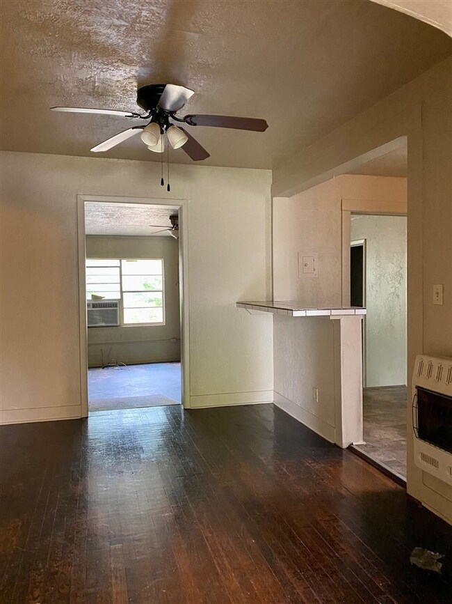 706 W Elder Ave, Duncan, OK 73533 - photo 3