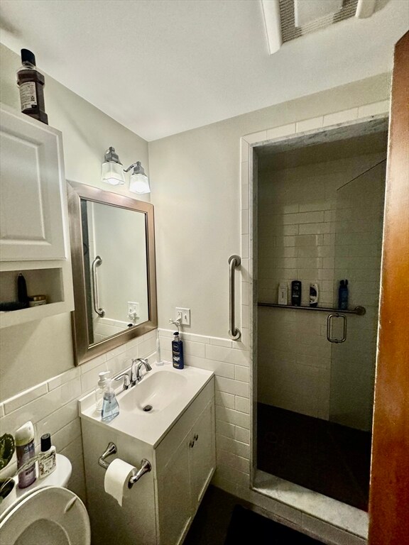 68 Thomas Park unit 1, Boston, MA 02127 - photo 7