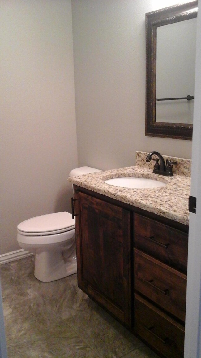 816 E Weldon Dr, Nixa, MO 65714 - photo 7