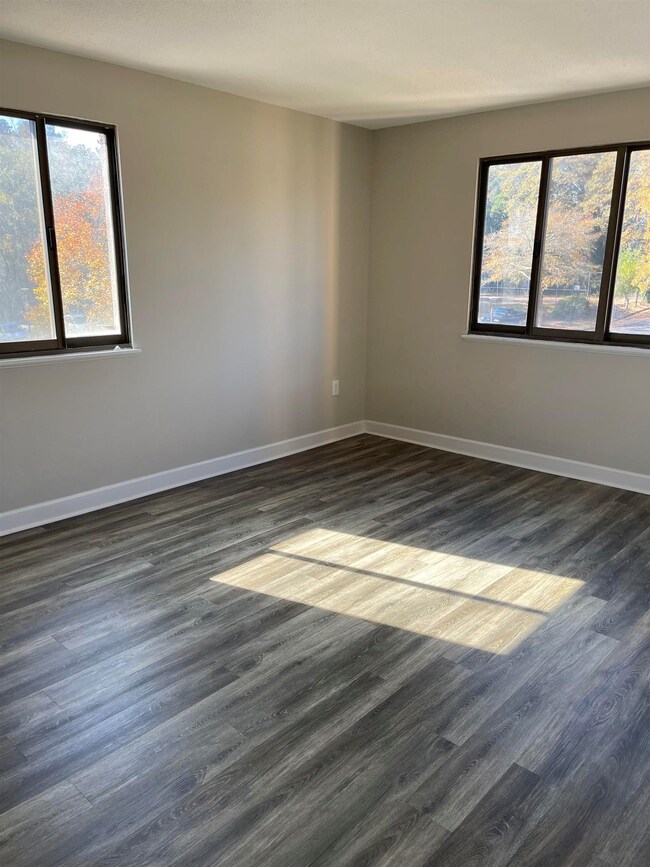 Middleborough Condominiums, Columbia, SC 29204 - photo 3