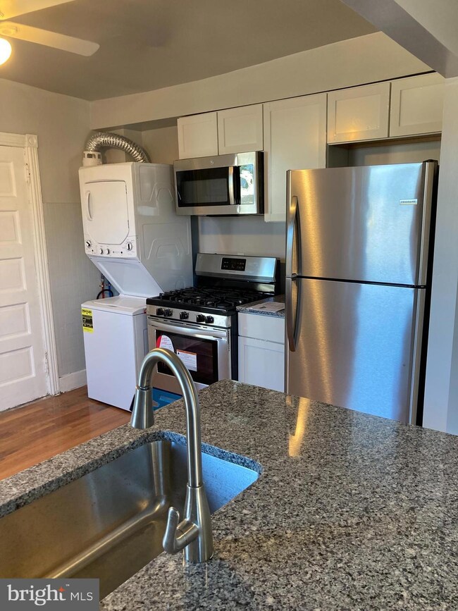 216 Maple Terrace, Ardmore, PA 19003 - photo 6