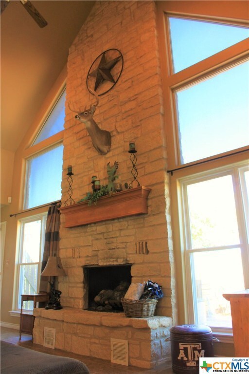 13880 Woodford Rd, Temple, TX 76501 - photo 7