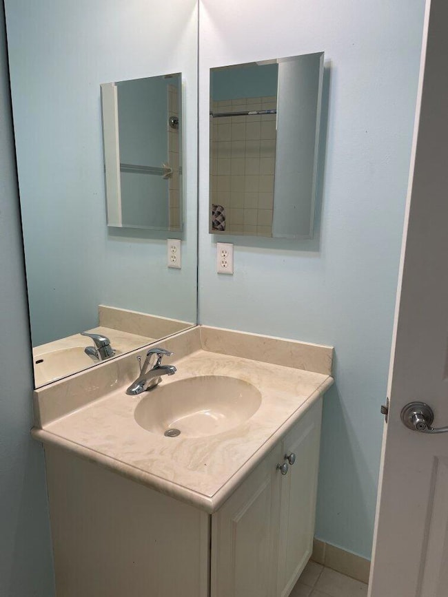 138 Lismore Ln, Jupiter, FL 33458 - photo 3