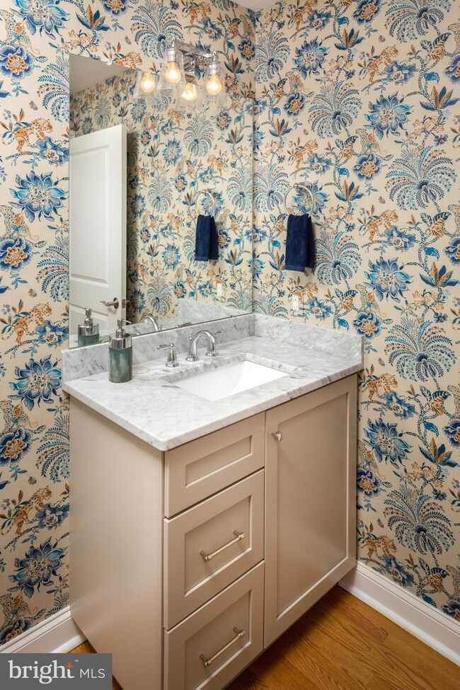 223 E Montgomery Ave, Ardmore, PA 19003 - photo 6