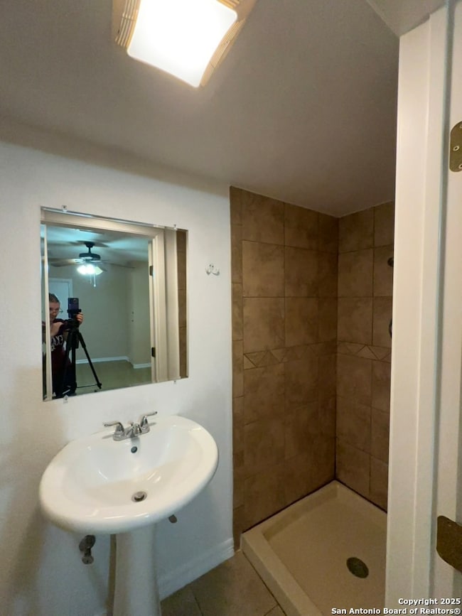 631 Monticello Ct, San Antonio, TX 78223 - photo 7