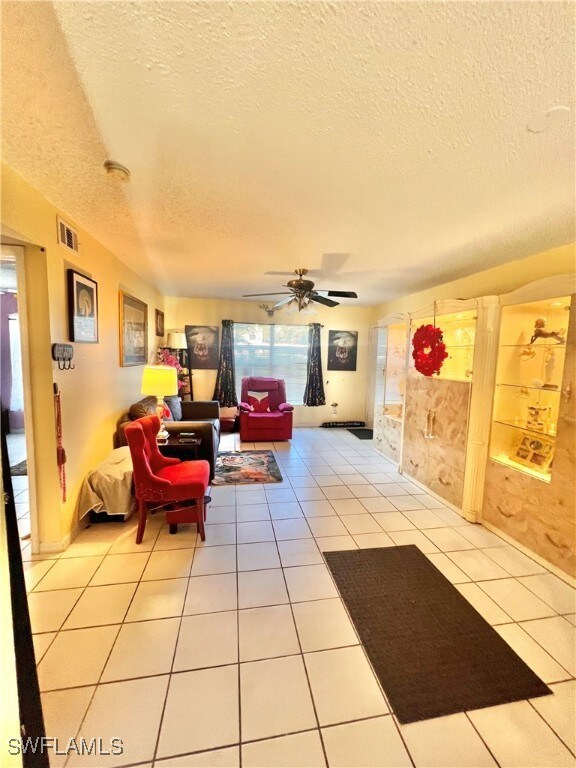 295 Quail Forest Blvd unit 119, Naples, FL 34105 - photo 5