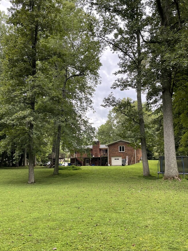 56 Bob White Dr, Manchester, TN 37355 - photo 4