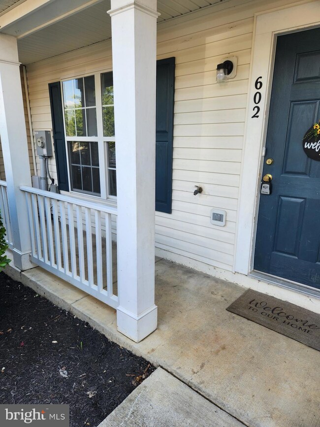 602 Pendleton Ln, Strasburg, VA 22657 - photo 2