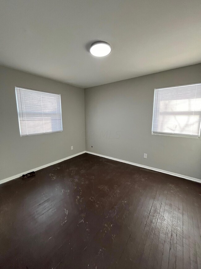 1982 Dunbar Dr unit A, Columbus, OH 43224 - photo 5