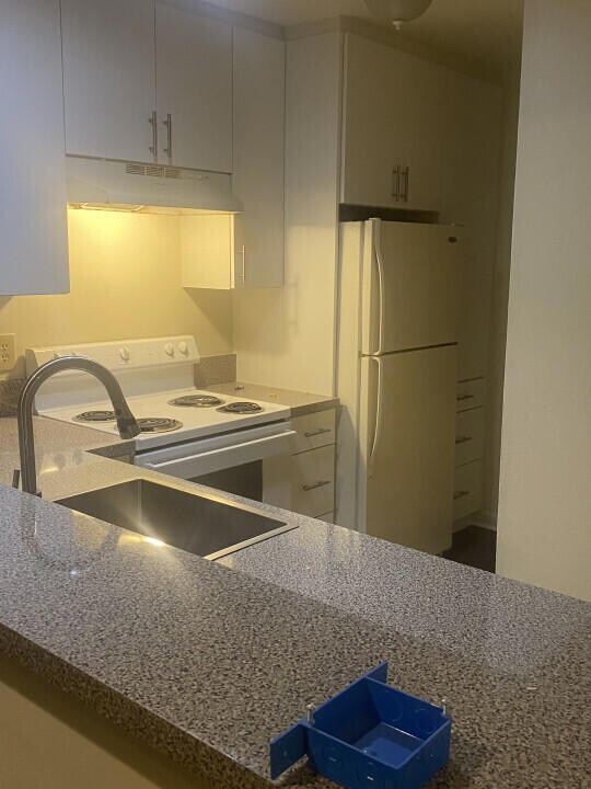 4783 Via Palm Lakes unit 122, West Palm Beach, FL 33417 - photo 3