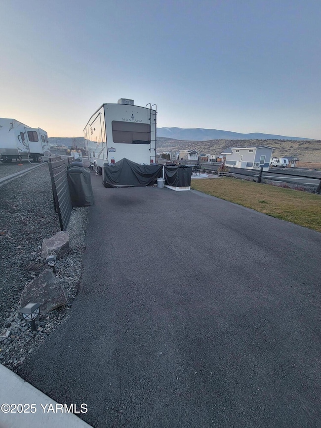 1769 Naches Wenas Rd unit 45, Selah, WA 98942 - photo 2