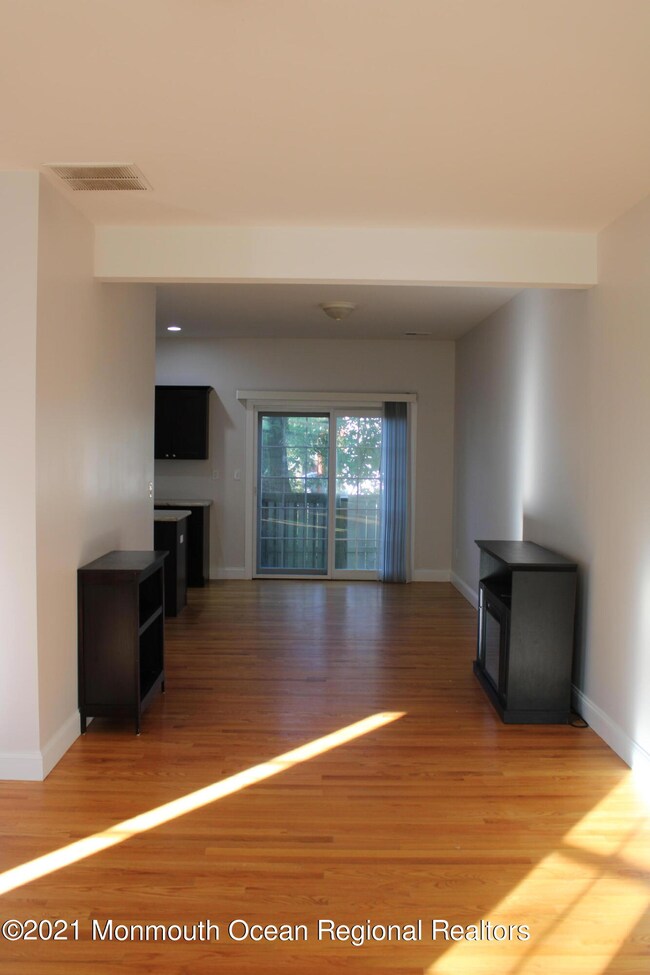 14 Perry L Drew Place, Hightstown, NJ 08520 - photo 6