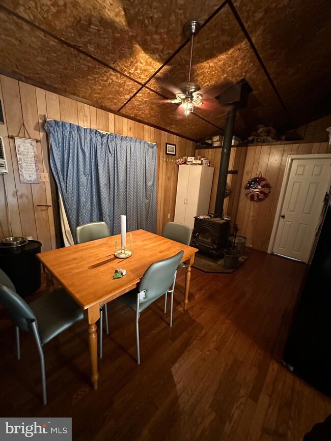 1578 Cardinal View Rd, Paw Paw, WV 25434 - photo 6