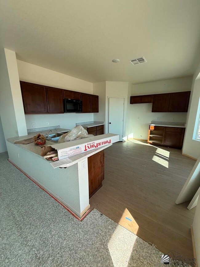 7129 E 44th Place, Yuma, AZ 85365 - photo 4