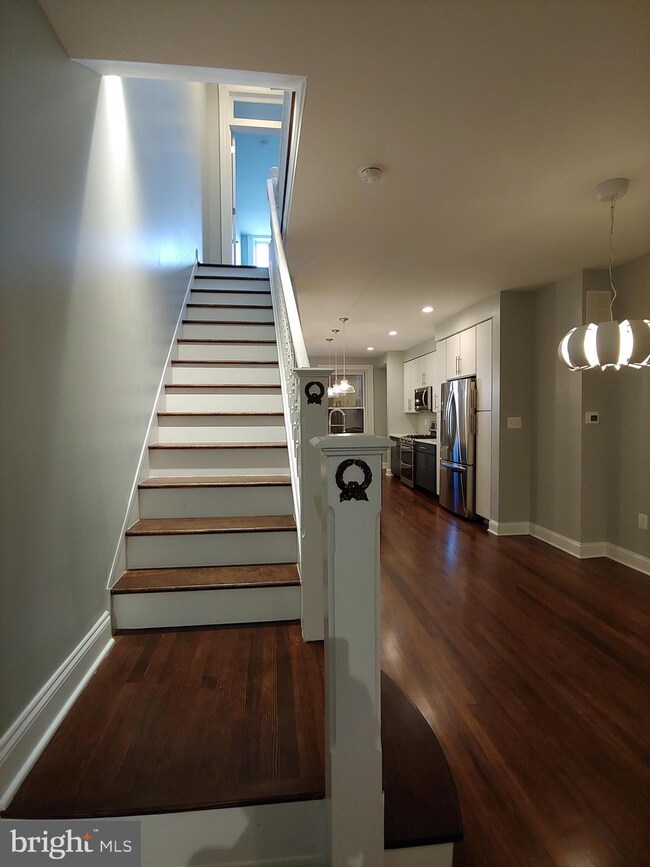 2502 E Eager St, Baltimore, MD 21205 - photo 6