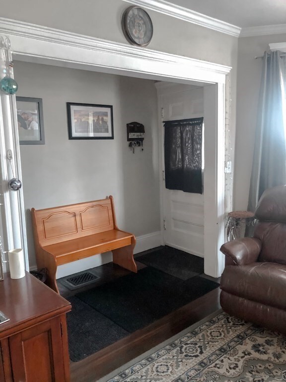 45 Maple Ave, Swampscott, MA 01907 - photo 3