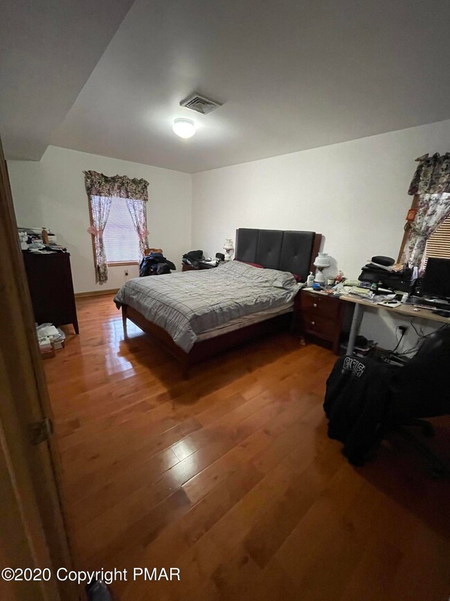 707 Avenue C, Stroudsburg, PA 18360 - photo 5