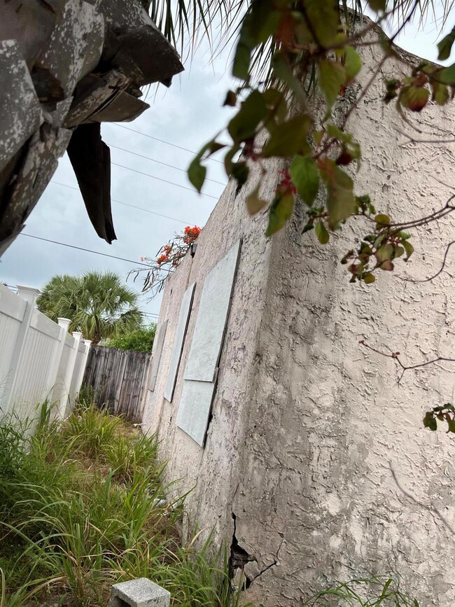 3212 Greenwood Ave, West Palm Beach, FL 33407 - photo 7